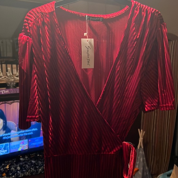 Simplee Apparel Dresses & Skirts - Super soft  red wrap dress